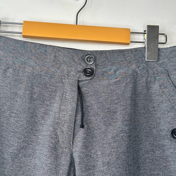 Merrell Cargo Shorts Womans Outdoor Camping Hiking Lightweight Gray Size 4 - Picture 3 of 9